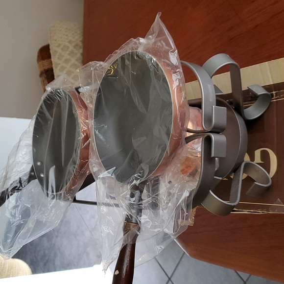 Vintage table top cook station for 2. - Picture 3 of 4